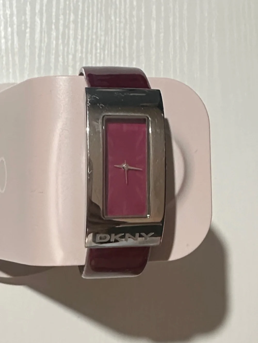 Women’s elegant DKNY Magenta Dial Silver-Tone Bangle Watch